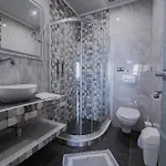 Hotel Nisteri 3*
