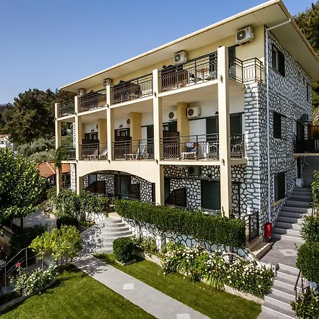 Nisteri Hotel