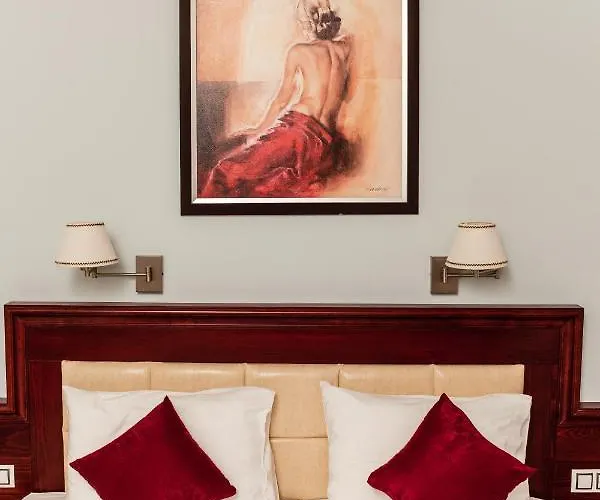 Nisteri Hotel