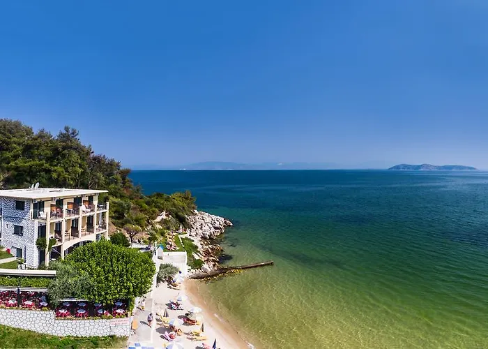 Hotel Nisteri 3*